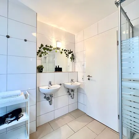 Wohnoase Im Herzen Der Stadt Apartment